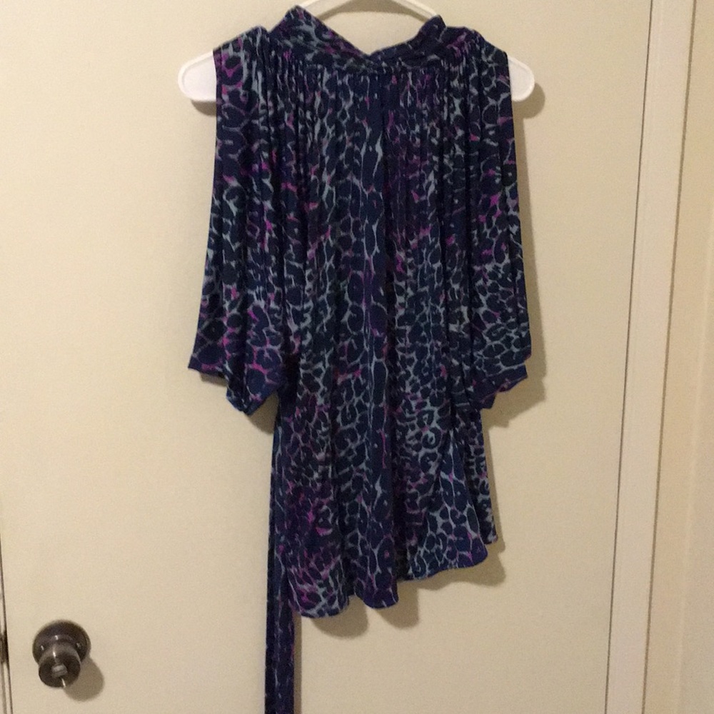 BCBG maxazria tie-waist top